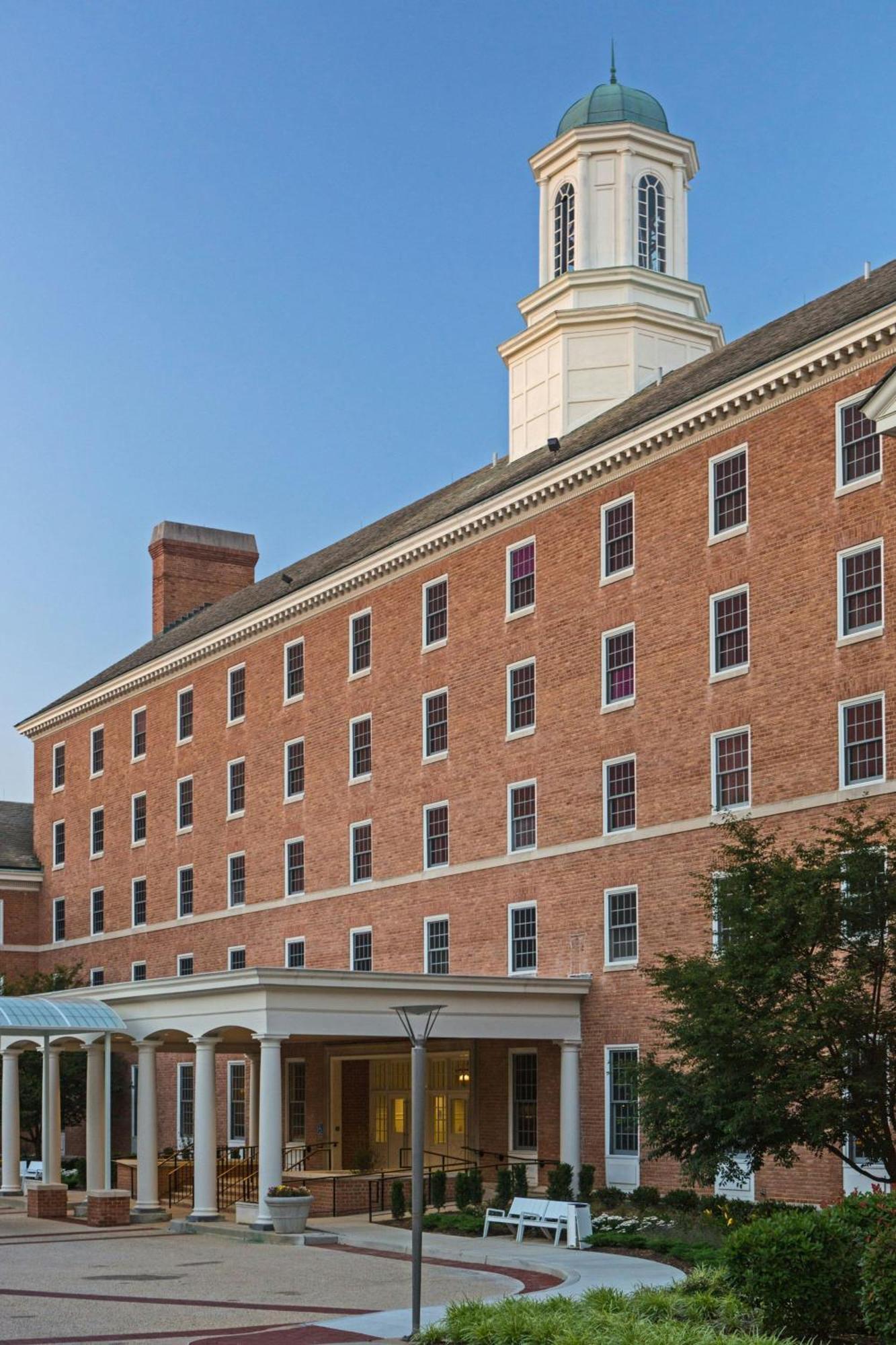 College Park Marriott Hotel & Conference Center Bagian luar foto