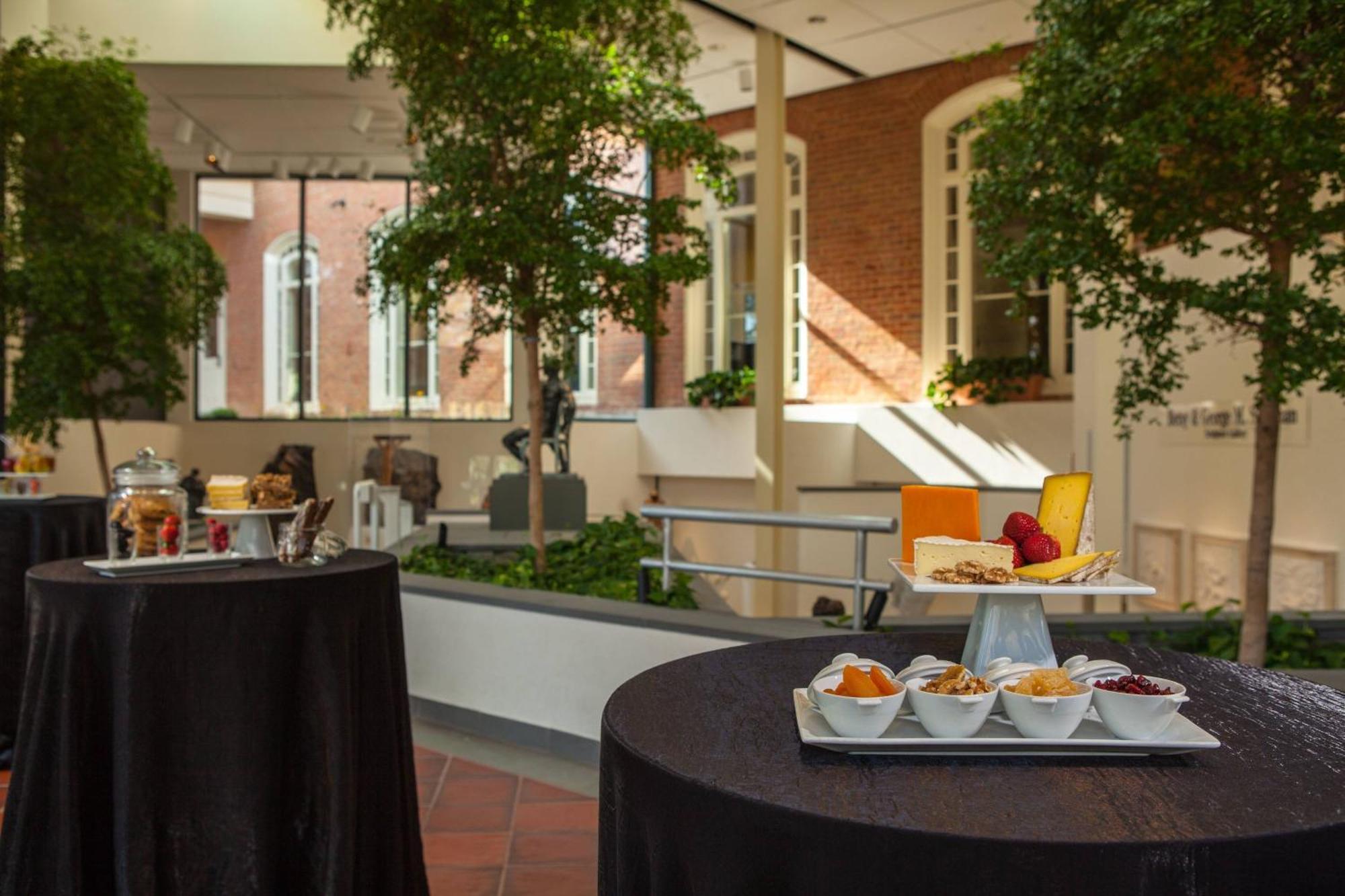 College Park Marriott Hotel & Conference Center Bagian luar foto