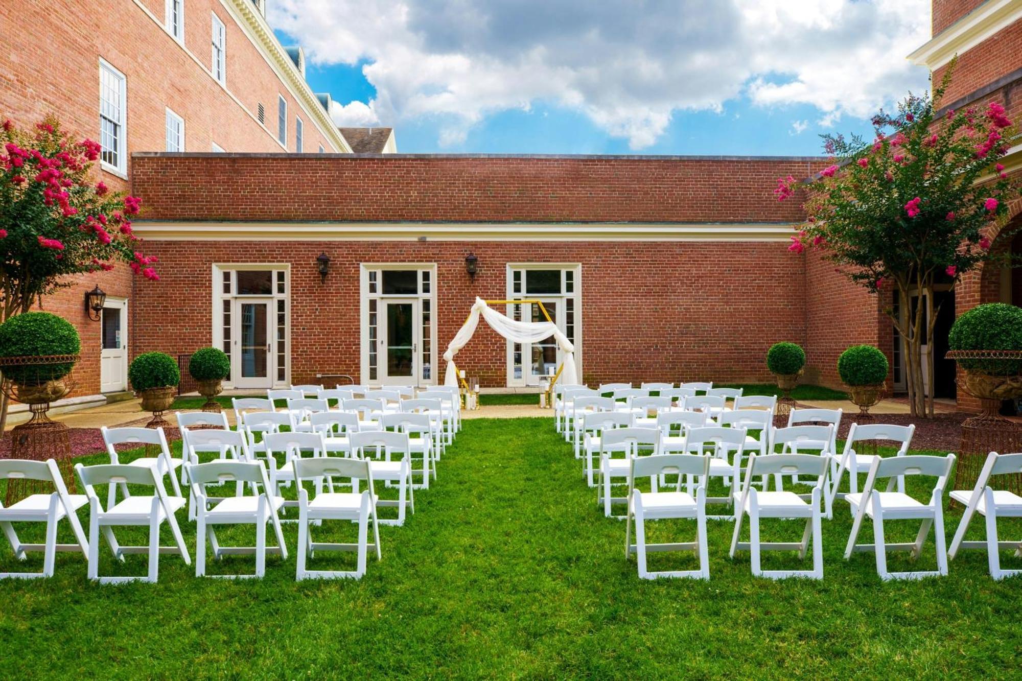 College Park Marriott Hotel & Conference Center Bagian luar foto