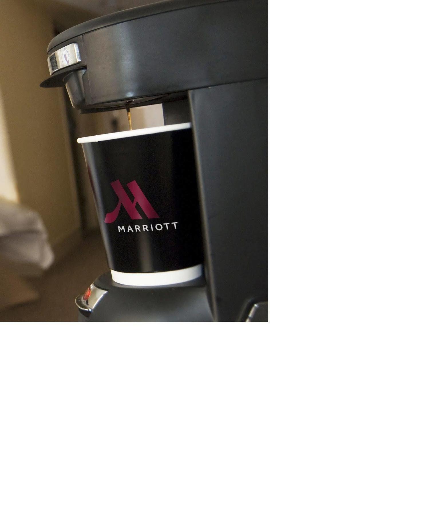 College Park Marriott Hotel & Conference Center Bagian luar foto